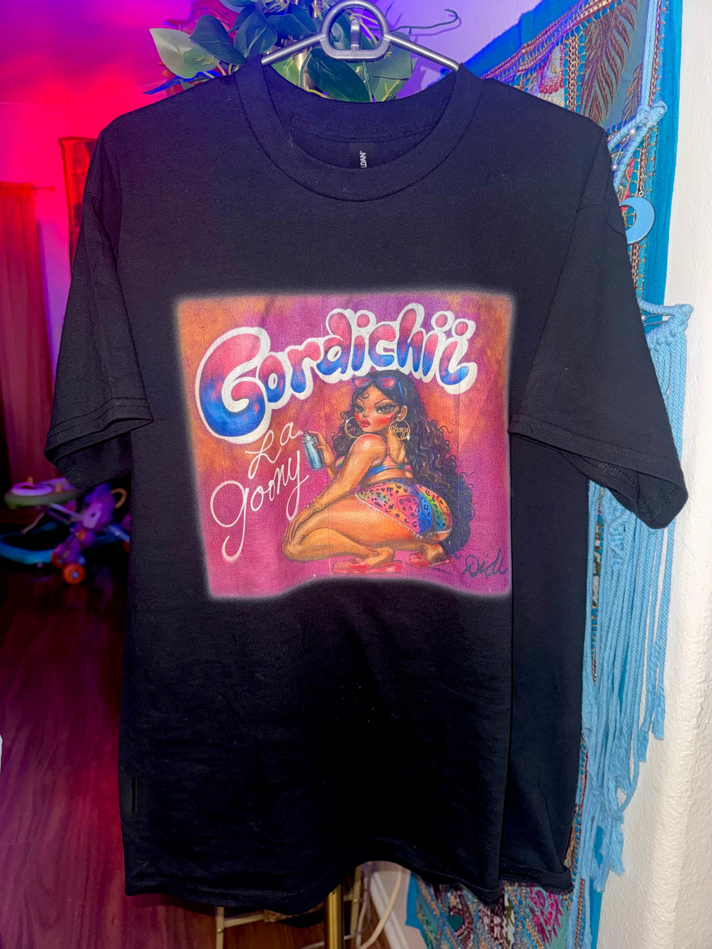 Didirok Gordichii Mural Art Tee